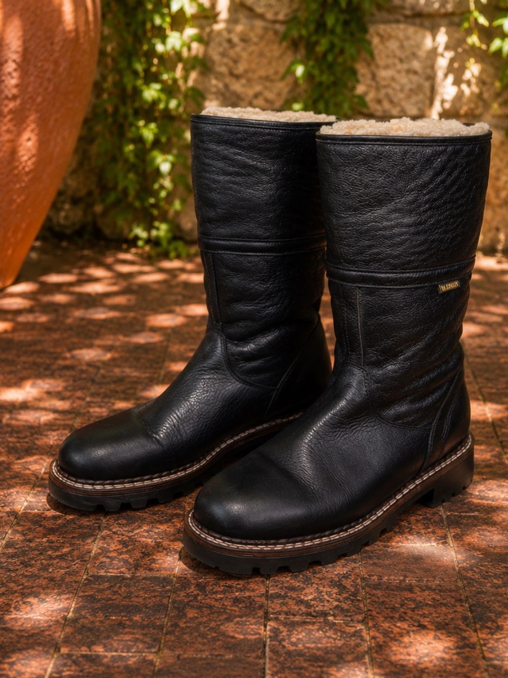 BLONDO Cozy Black Leather Shearling Lined Winter Cold Weather Boots, 9.5B